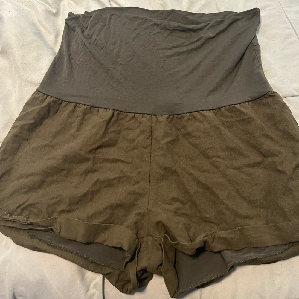 Beeson River Maternity Olive Shorts